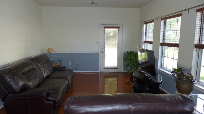 1426 Nutwood Ct