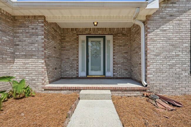 91 Cedar Beach Cove