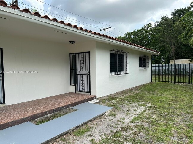 Photo - 7071 SW 4th St Unit 2