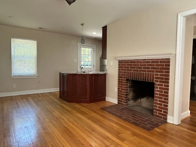 Photo - 3 Bedroom 1 Bathroom Brick Cape