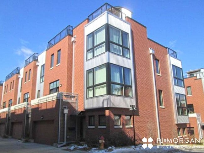 Building Photo - 1210 Marcy Plaza Rental
