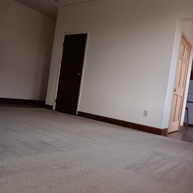 Photo - 2148 Auburn Ave Unidad 4