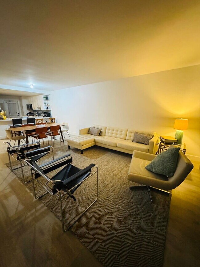 Photo - 2800 N Palm Aire Dr