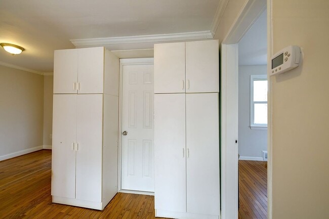 Photo - 10022 Brunett Ave