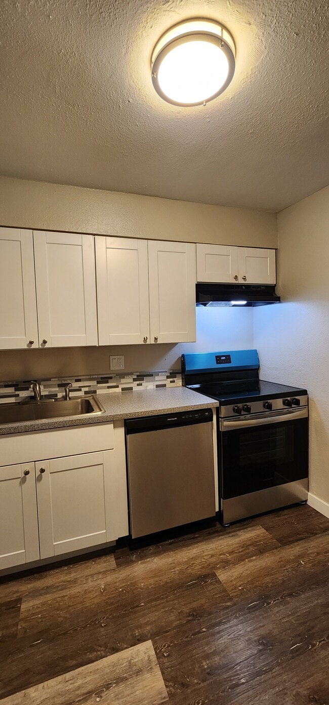 1250 NW 29th St