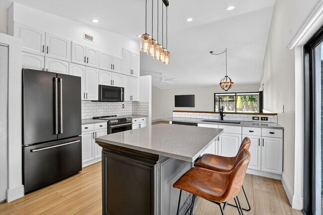 Photo - 1340 NW 22nd Ave