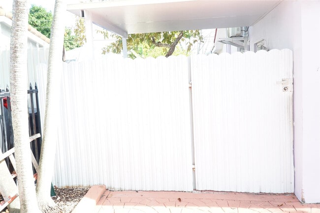 Photo - 3435 SW 104th Ct