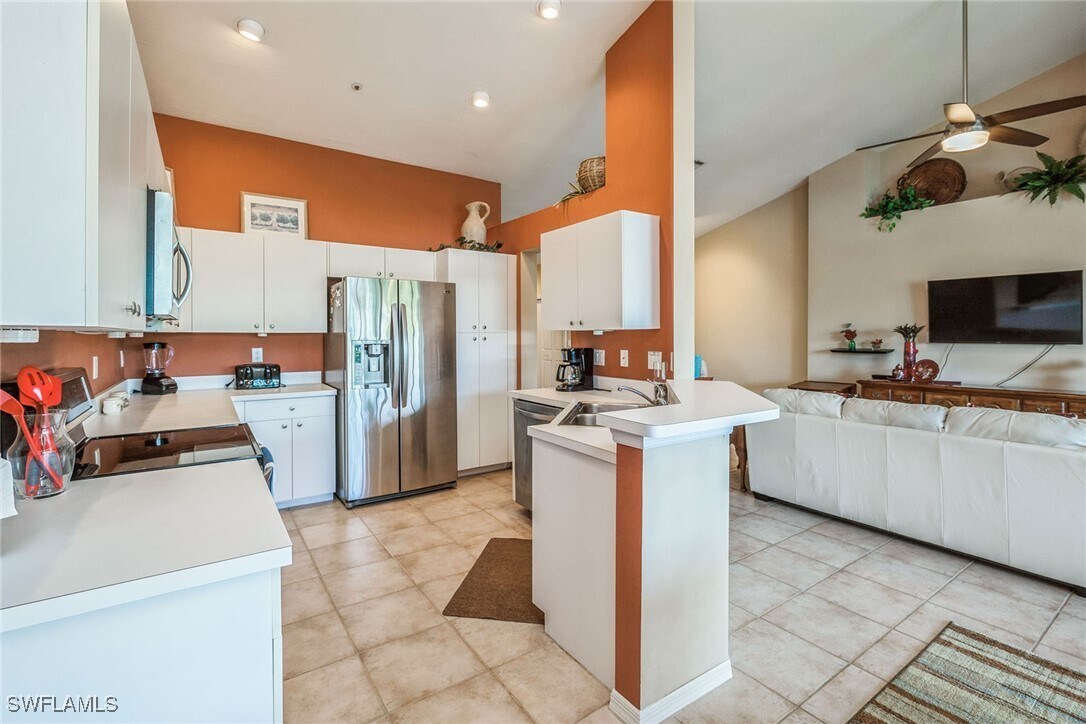 Photo - 27080 Lake Harbor Ct Condo Unit 201