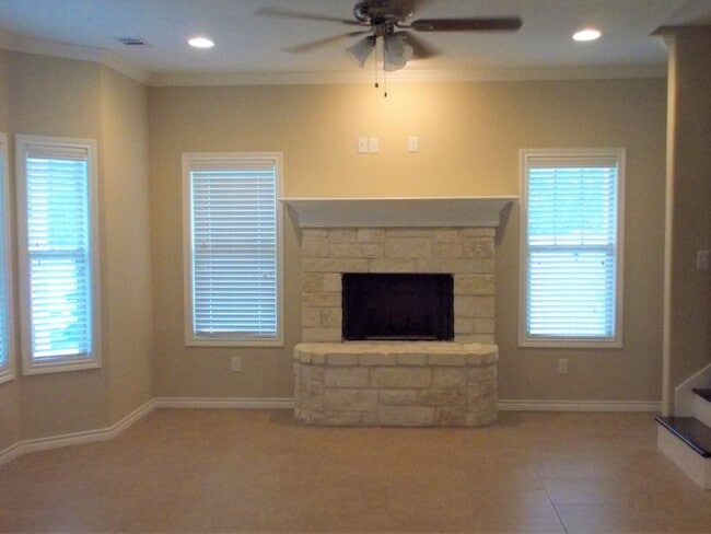 Photo - 1322 Milner Dr