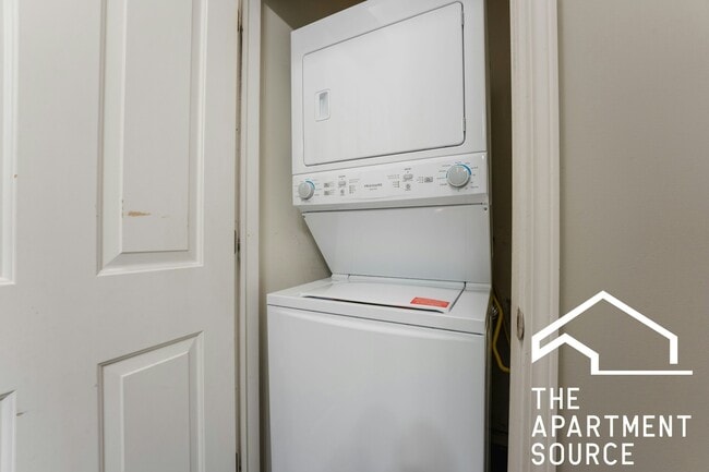 Photo - 1464 S Michigan Ave Unit 20