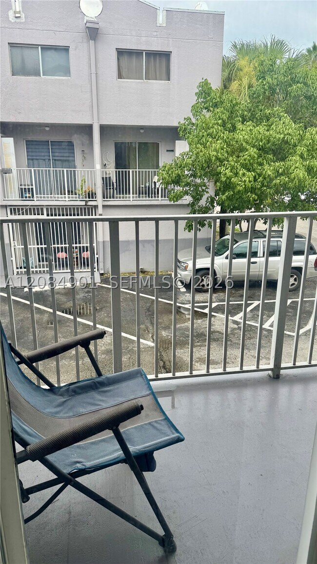 Photo - 2710 W 76th St Unit 208