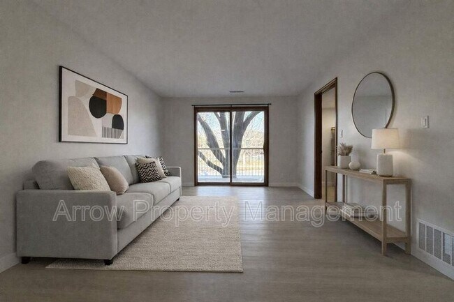 Photo - 3331 Holdrege St Unidad 6