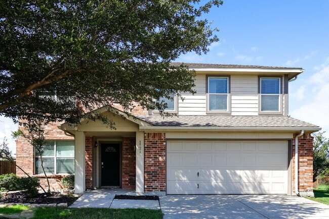 Building Photo - 1721 Santa Fe Trail Rental