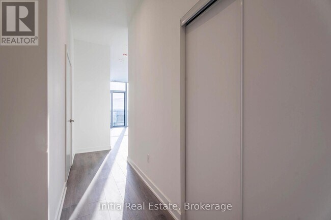 Photo - 28 Ann St Unit 2206