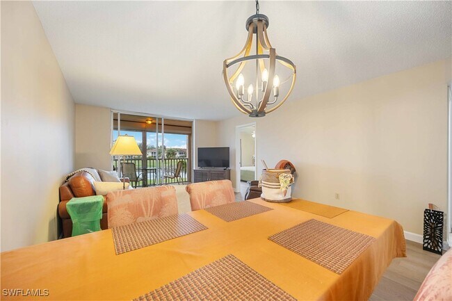 Building Photo - 300 Forest Lakes Blvd Unit 210 Rental