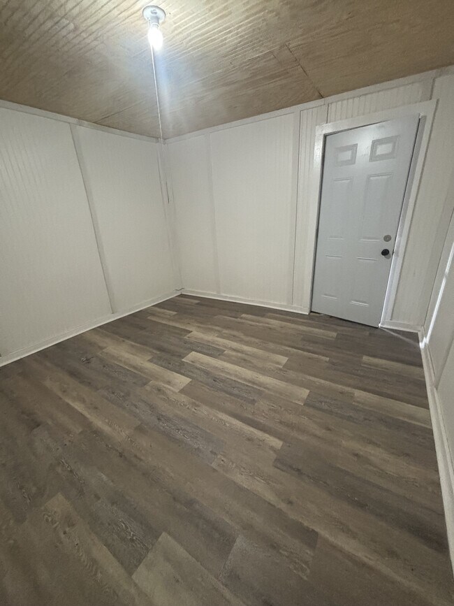 Photo - 225 E Bergey St