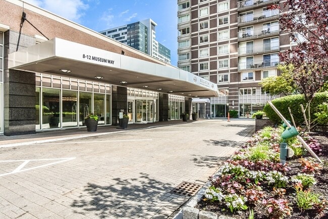 Building Photo - 10 Museum Way Unit 1221