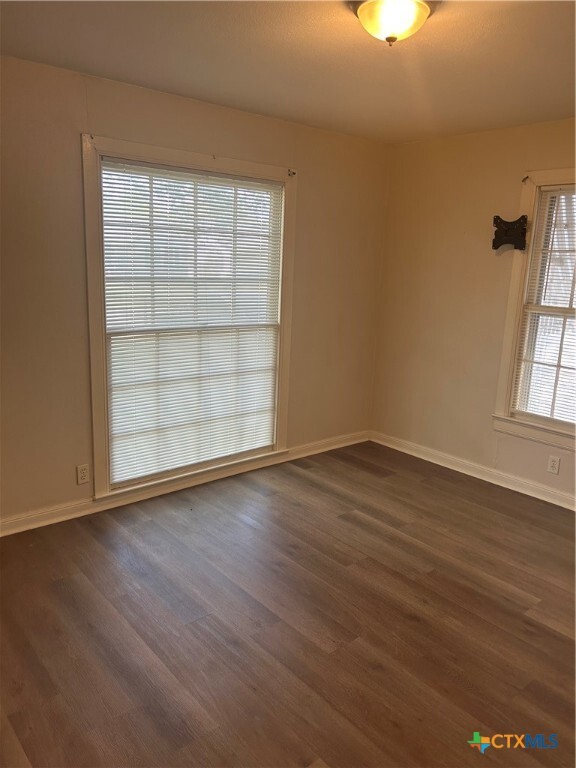 Photo - 1805 E Guadalupe St