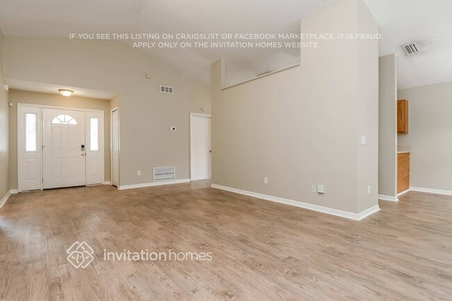 Photo - 6551 Chantry St