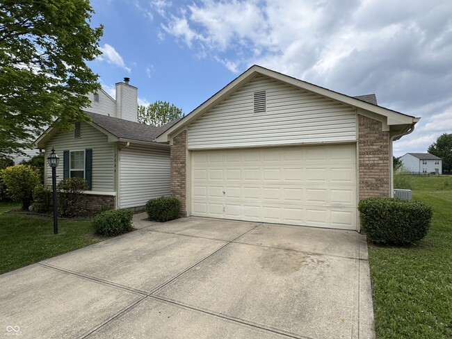 Photo - 7644 Scatter Woods Ln