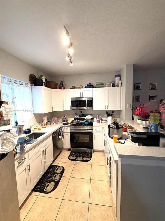 Building Photo - 20439 NW 15th Ave Rental