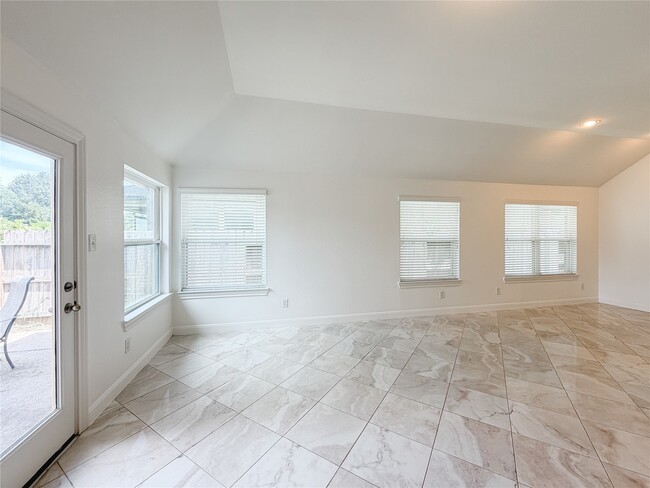 Photo - 18126 Golden Falls Ln