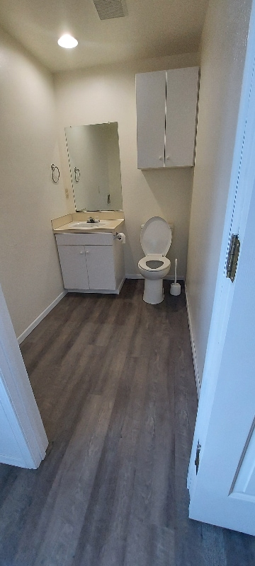 Photo - 2214 Maplewood Dr S