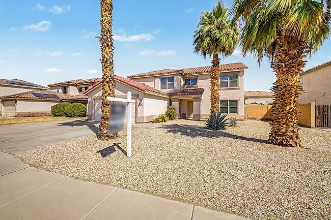 15554 W Gelding Dr