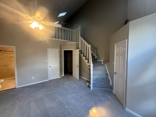Building Photo - 712 Sailfish Quay