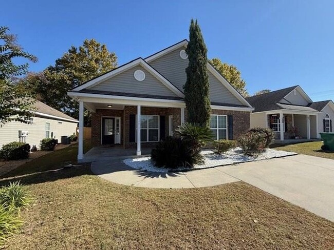 Building Photo - 4 bedroom home in Greyfield Place S/D