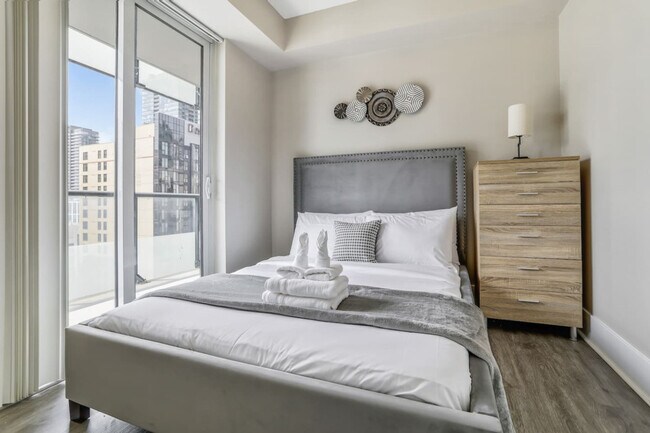 Photo - 300 Front St W Unité SI ID1471496P