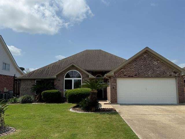 Building Photo - 107 Highland Ave