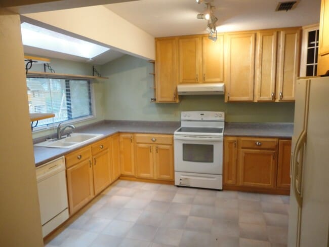 Photo - 7823 SW 9th Pl