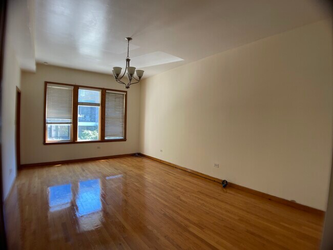 Photo - 2856 W Lyndale St Unit 2nd floor