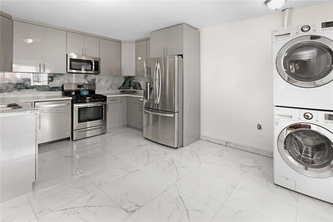 Photo - 1510 Hayes St