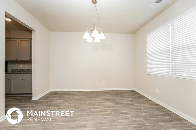 Photo - 3811 River Rock Rd