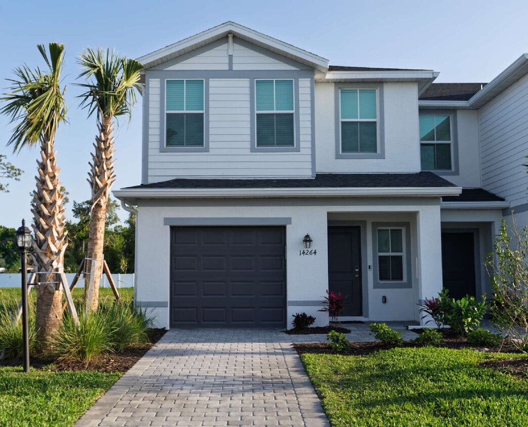 Photo - Discover Modern Comfort in Lakewood Ranch: Spacious 3-Bathroom Townhouse at 14264 Lilac Sky Ter!