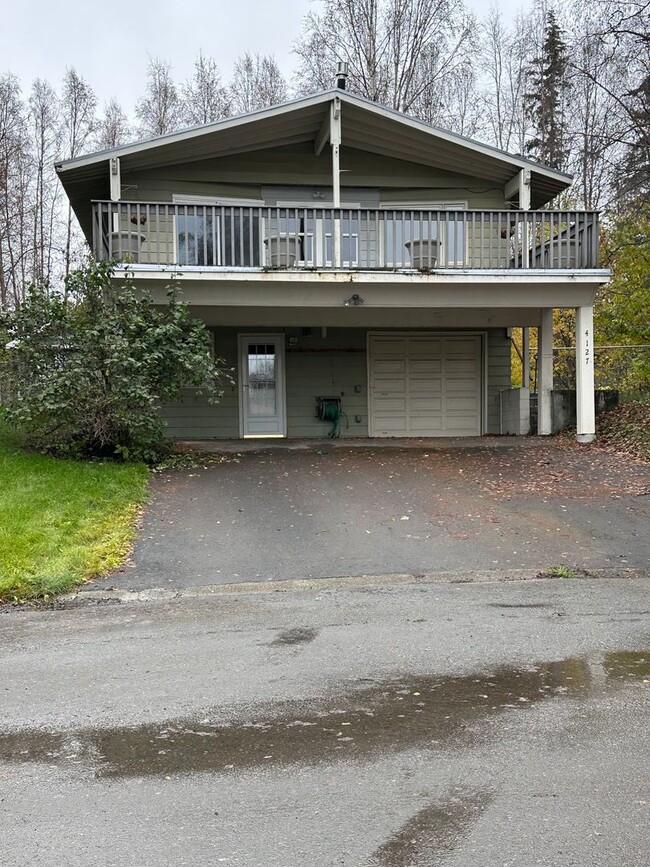 Beautiful 4 bedroom home in Anchorage - Beautiful 4 bedroom home in Anchorage