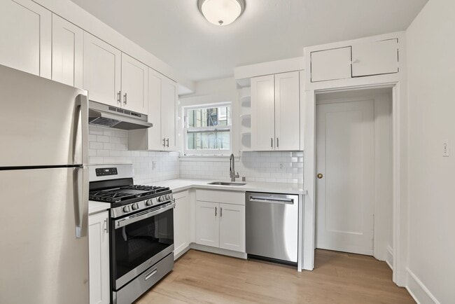 Photo - 1733 McAllister St Unit 2