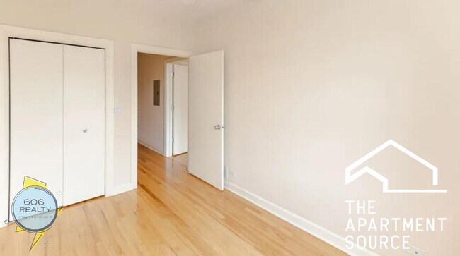 Photo - 3347 N Clark St Unit 1