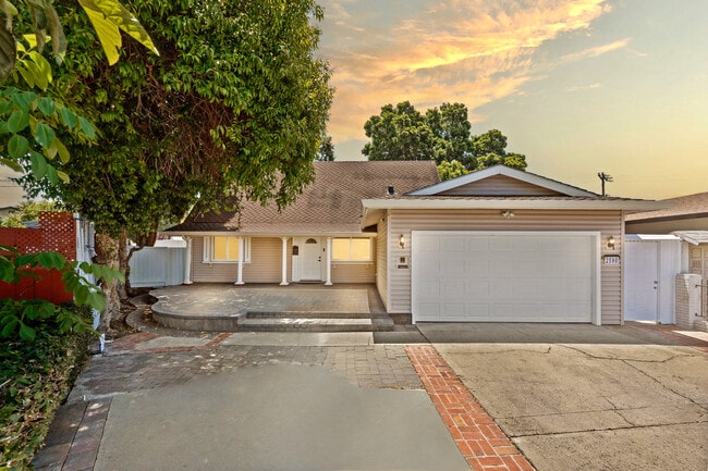 Building Photo - 2590 Poplarwood Way Rental