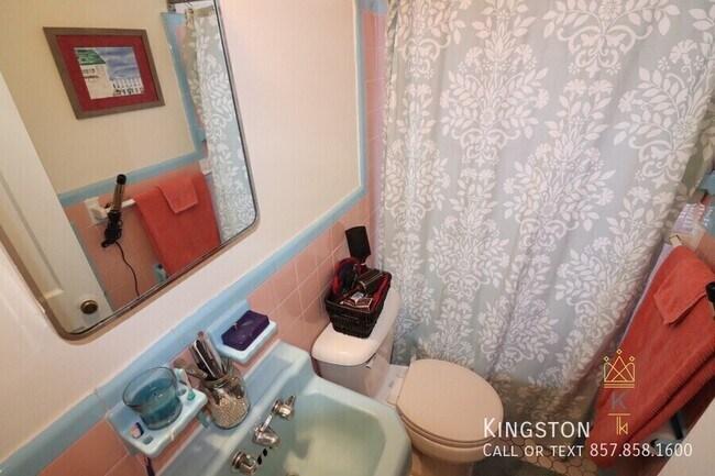 Photo - 126 Babcock St Unidad 8R