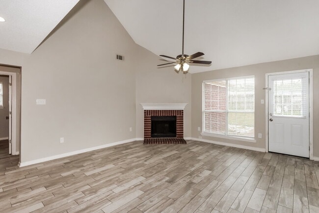 Photo - 12923 Fox Ridge Ln