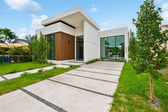 Photo - 424 NW 43rd St