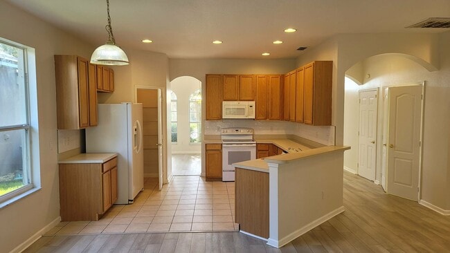 15317 Markham Dr