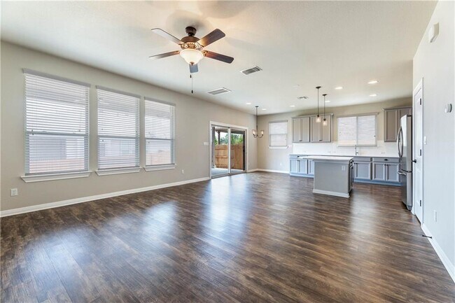 Photo - 5413 Traviston Dr