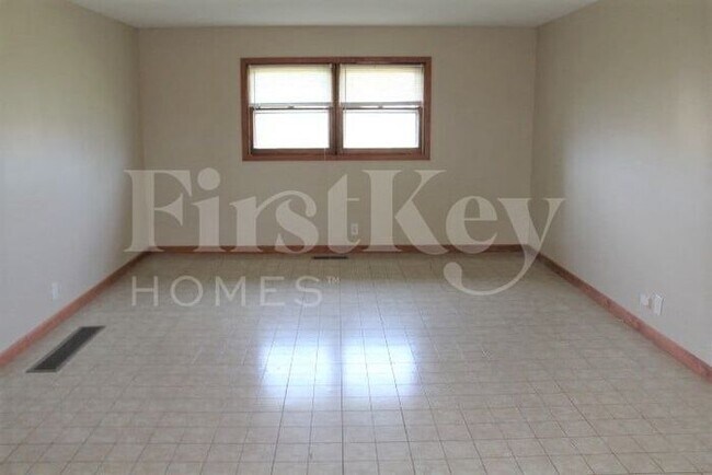 Photo - 7733 W 21st St