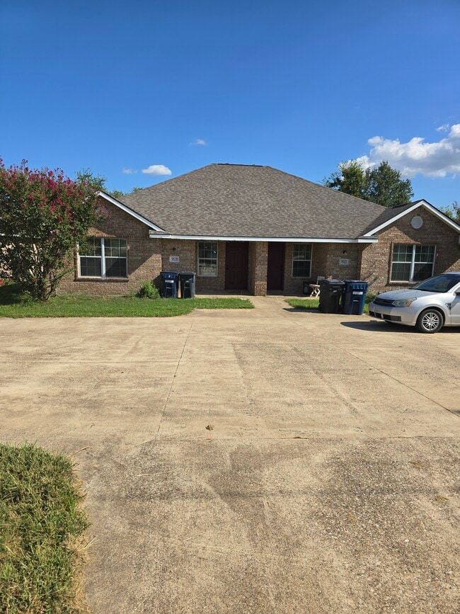 Photo - 3525 Paloma Ridge Dr