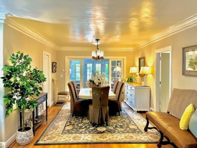 Photo - Fully Furnished Tranquil Downtown Home - Available Now!