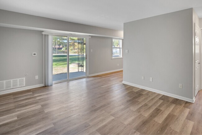 Sunset Heights Apartments
